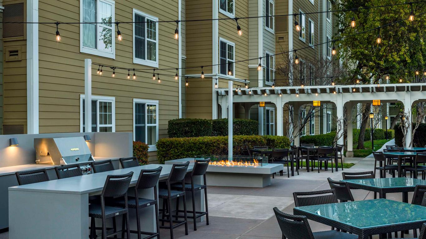 Homewood Suites by Hilton Newark-Fremont