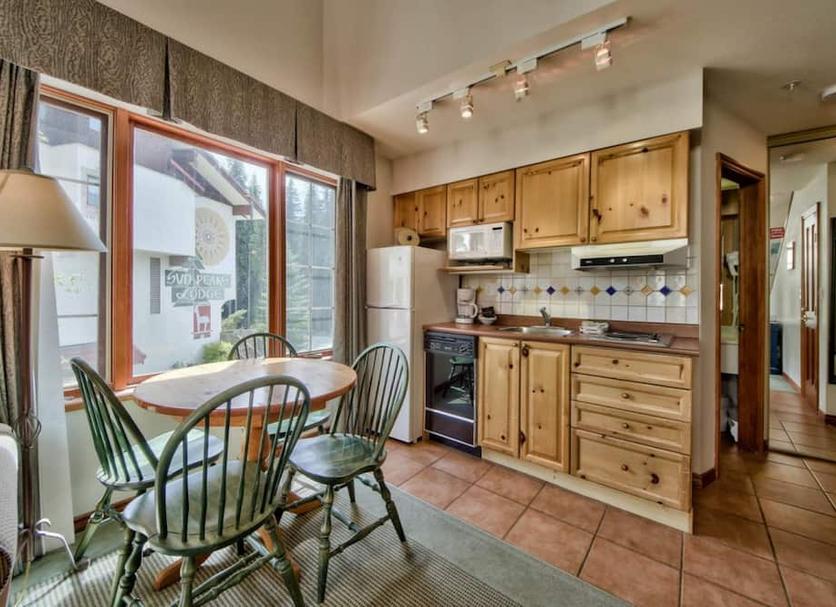 Kitchen Photo