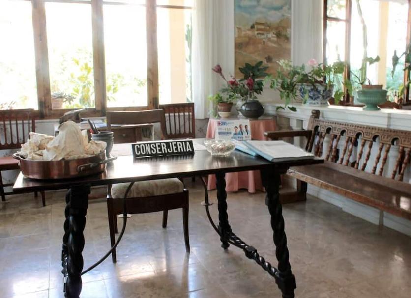 Dining room Photo