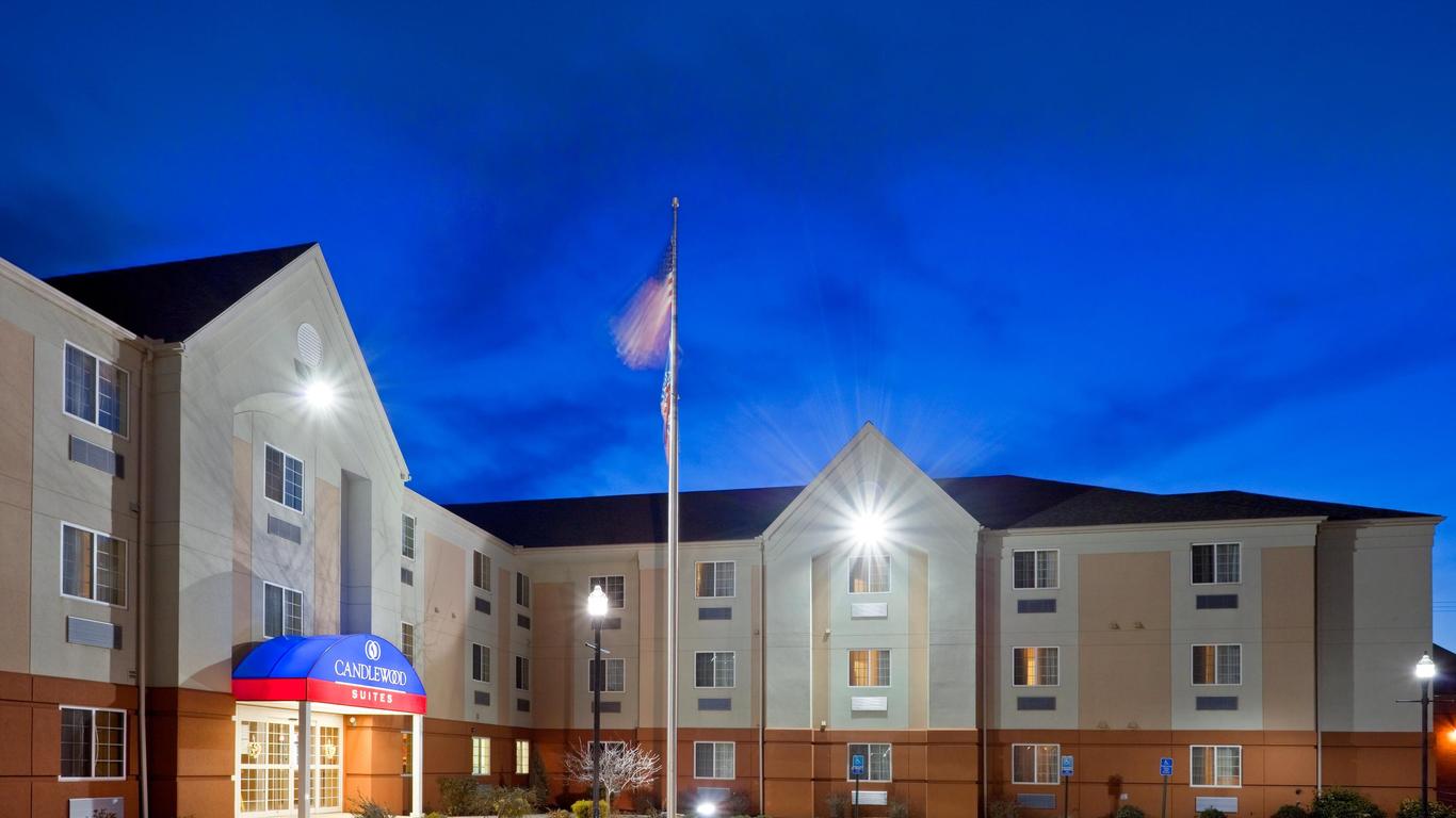 Candlewood Suites