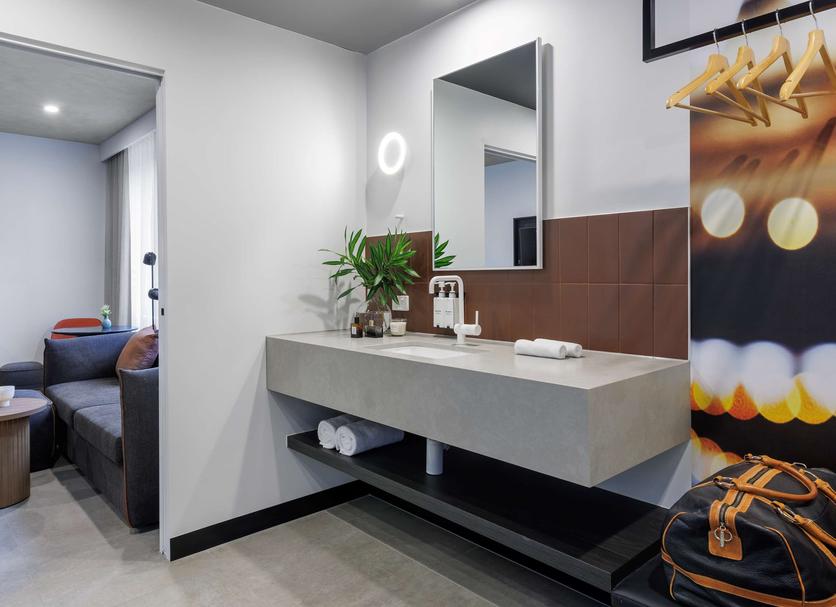 Bathroom Photo