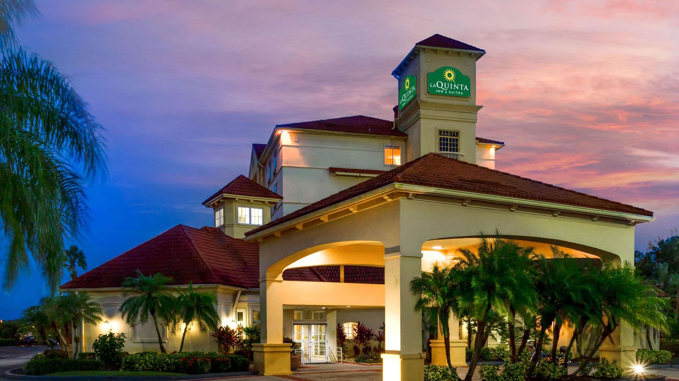 La Quinta Inn & Suites by Wyndham Lakeland West 16. Lakeland Hotel