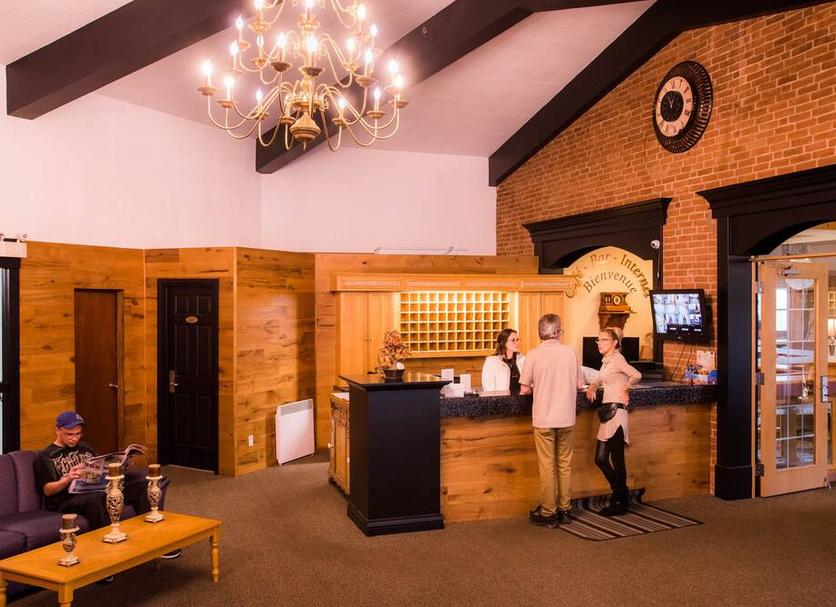 Front desk Photo