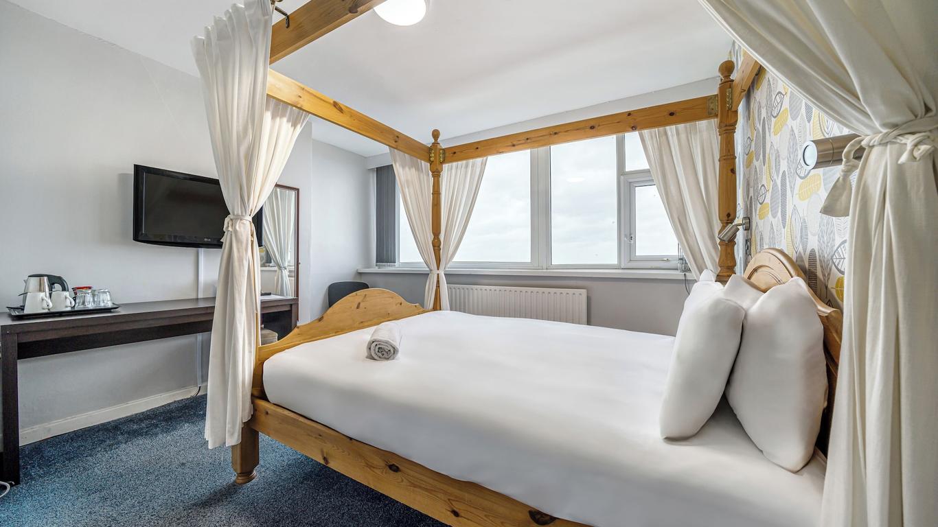 Bluewaters Hotel