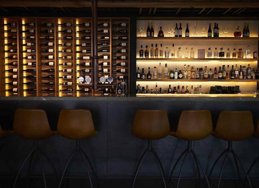 Bar Photo
