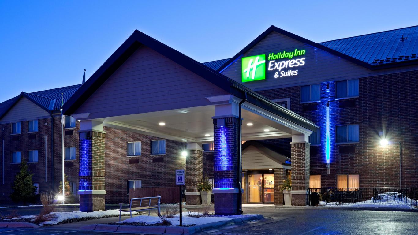 Holiday Inn Express Hotel & Suites St. Paul - Woodbury, An IHG Hotel