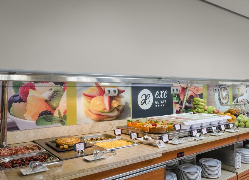 Buffet Photo