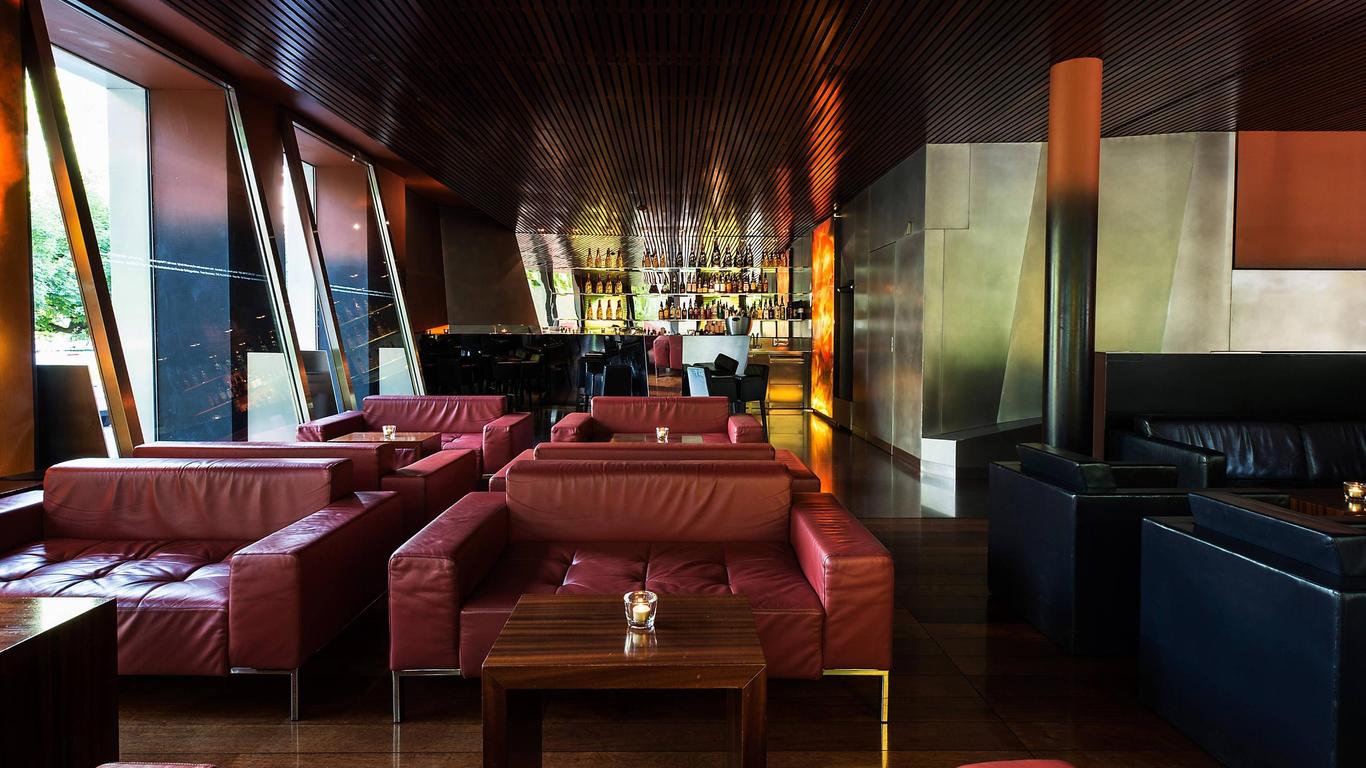 The Hotel Lucerne, Autograph Collection