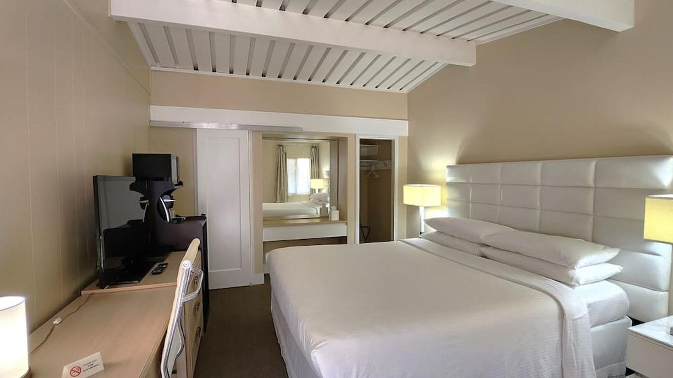 Palo Alto Lodge
