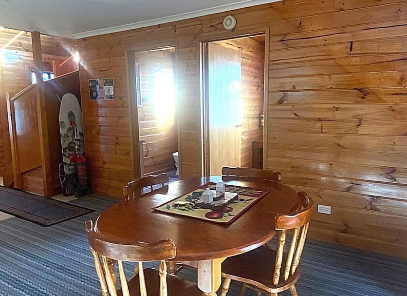 Dining room Photo