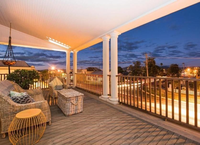 Balcony Photo