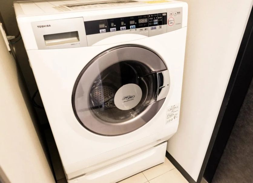 Laundry facility Photo
