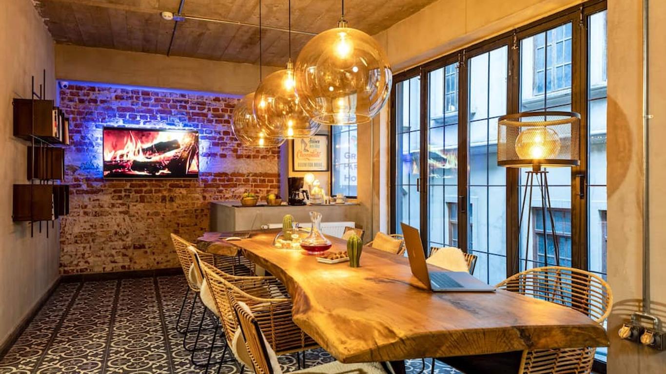 Green Parrot Hotel Istanbul