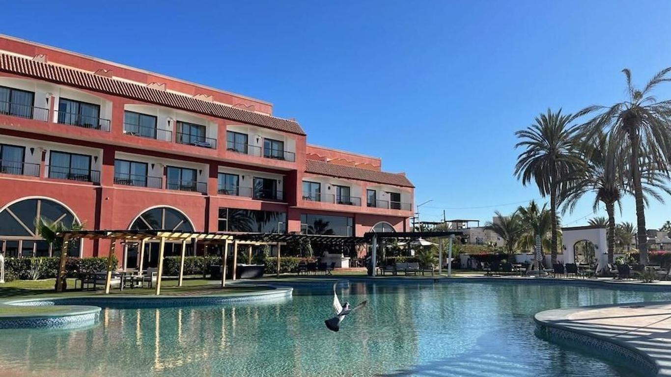 La Posada Hotel & Beach Club