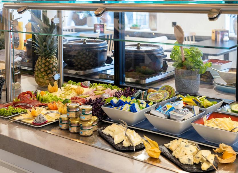 Buffet Photo