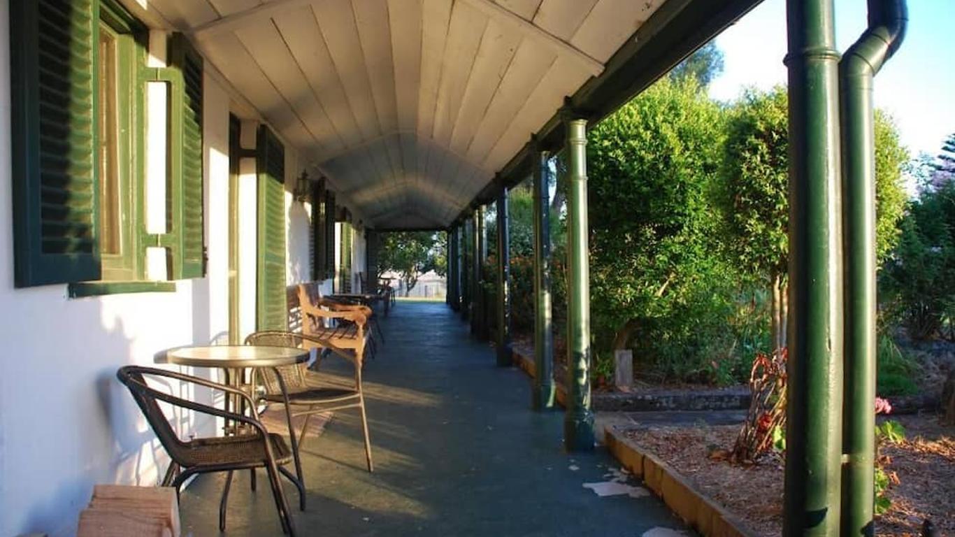 Lochinvar House