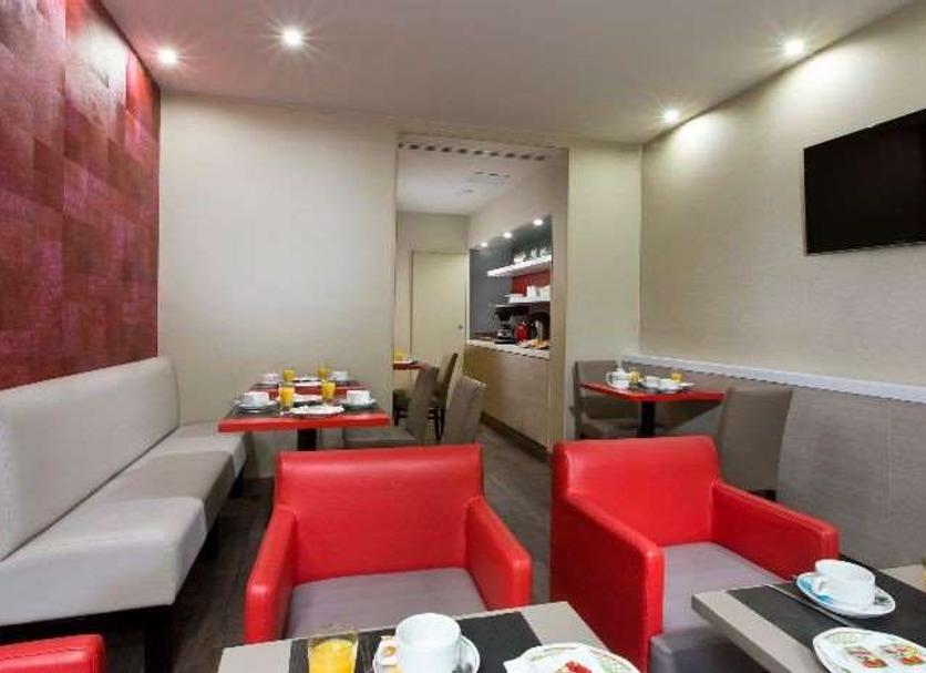 Restaurant Photo