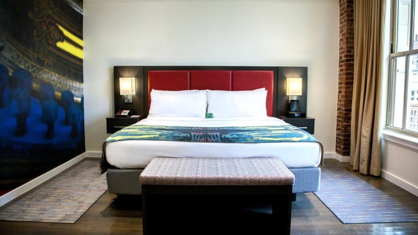 Hotel Indigo Newark Downtown