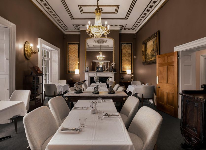 Restaurant Photo