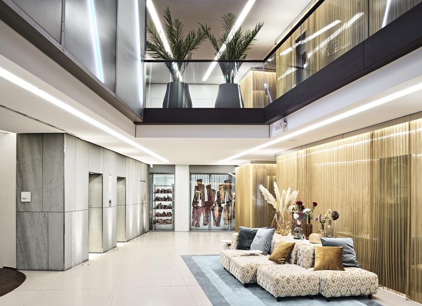Lobby Photo