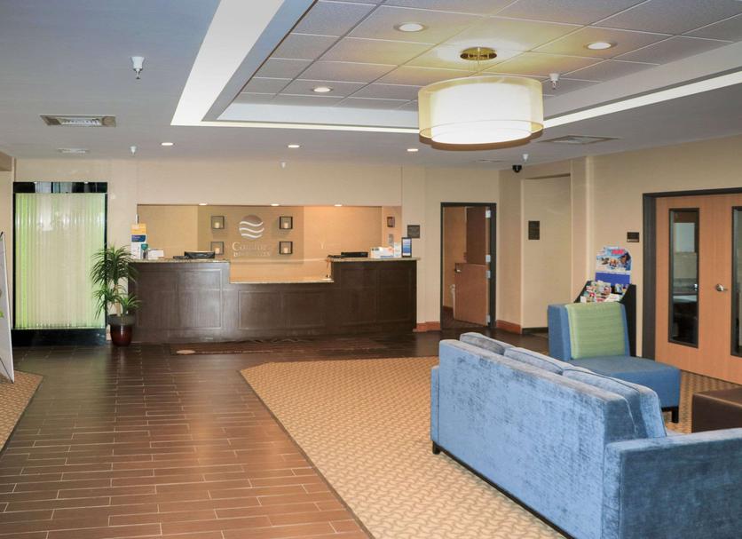 Front desk Photo