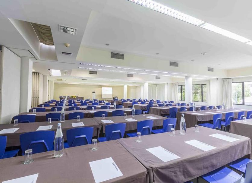 Conference room Photo
