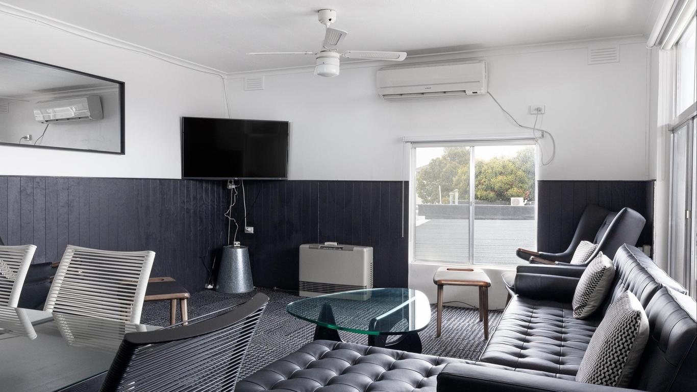 Siesta Central Apartments