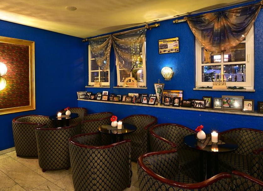Lounge Photo