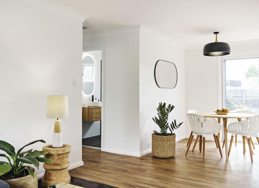 Dining room Photo