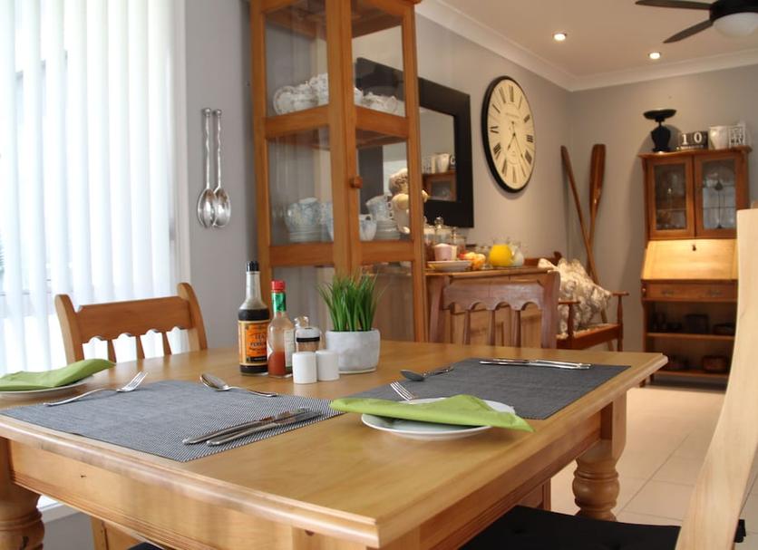 Dining room Photo