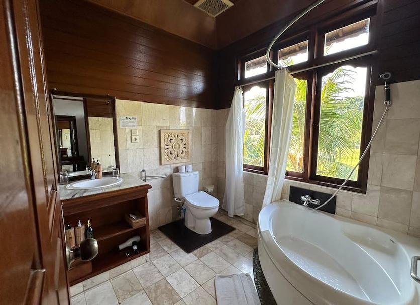 Bathroom Photo