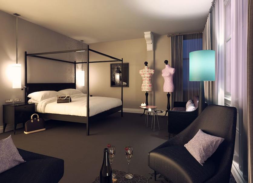 Bedroom Photo