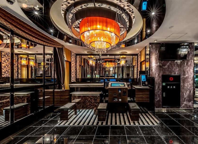 Bar Photo