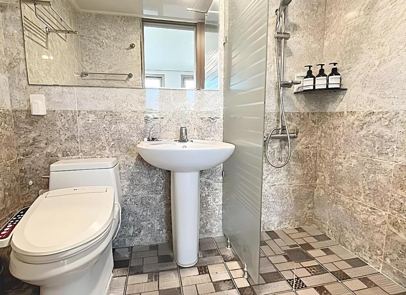 Bathroom Photo