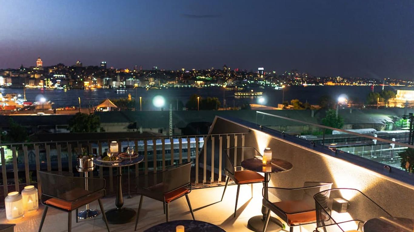 Meg Hotel