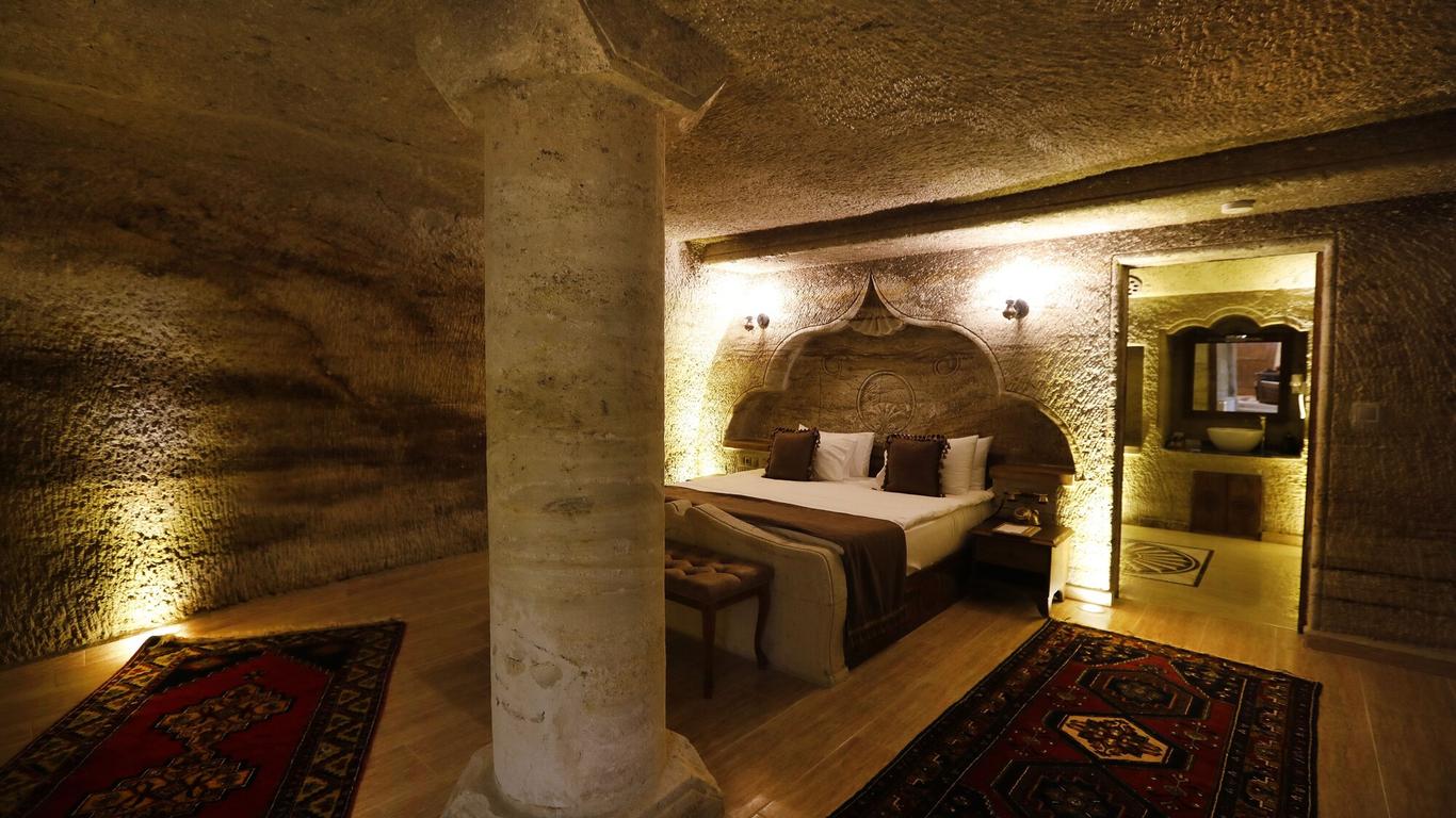 Ada Cave Suites