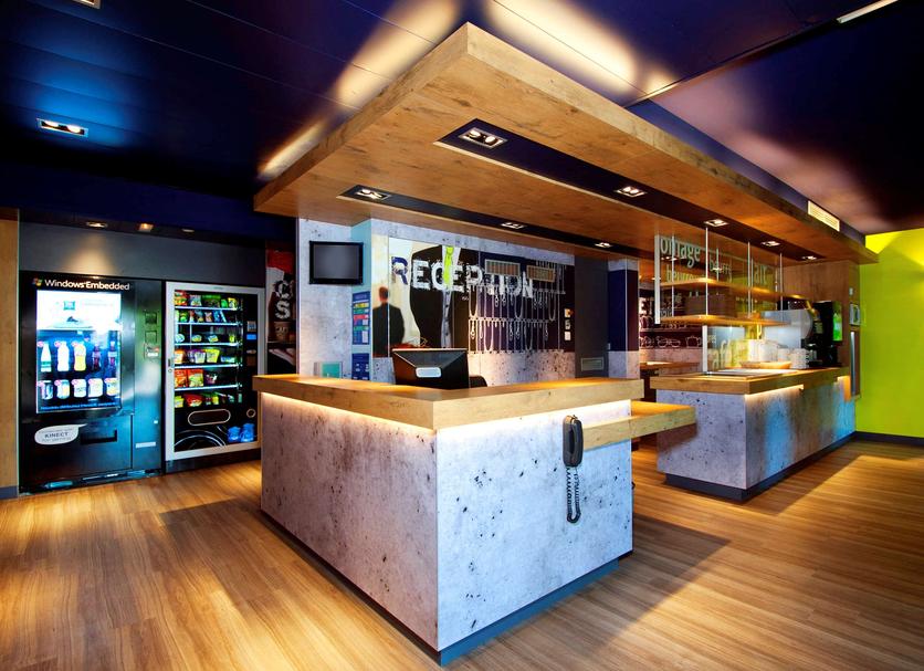 Bar Photo