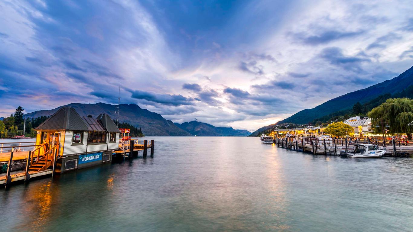 Oaks Queenstown Shores Resort