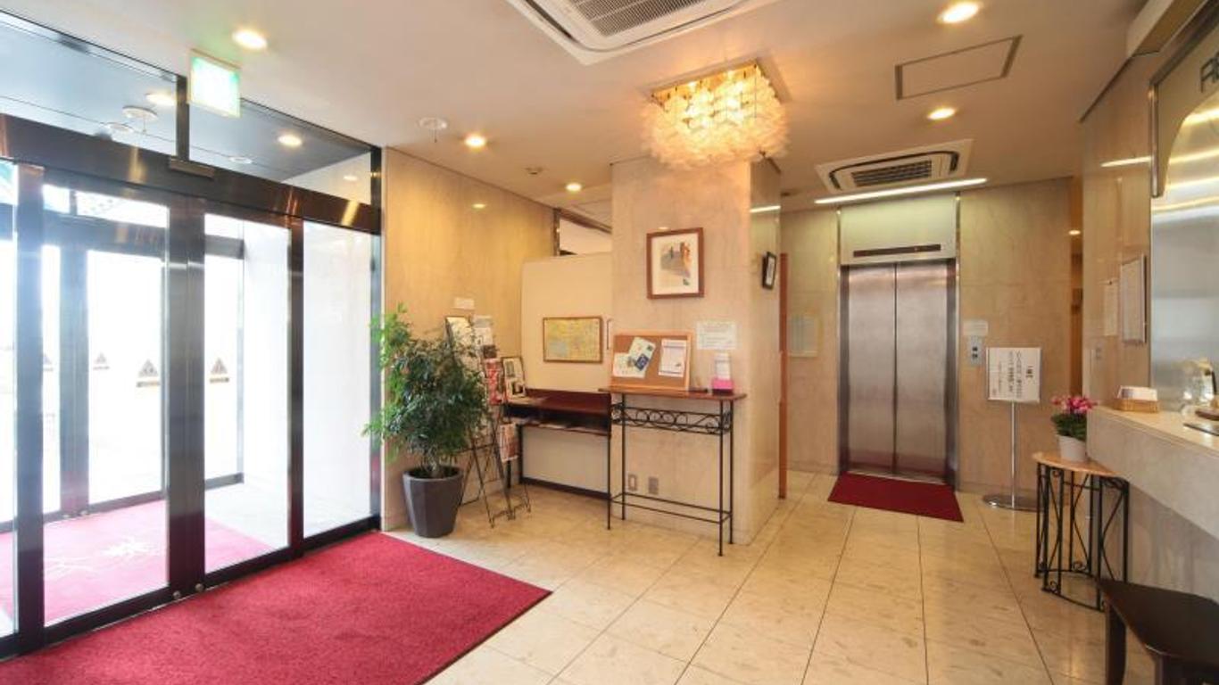 Kishibe Station Hotel