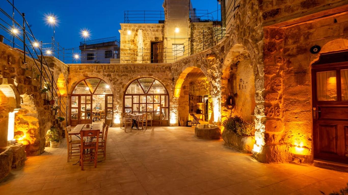 Atillas Cave Hotel