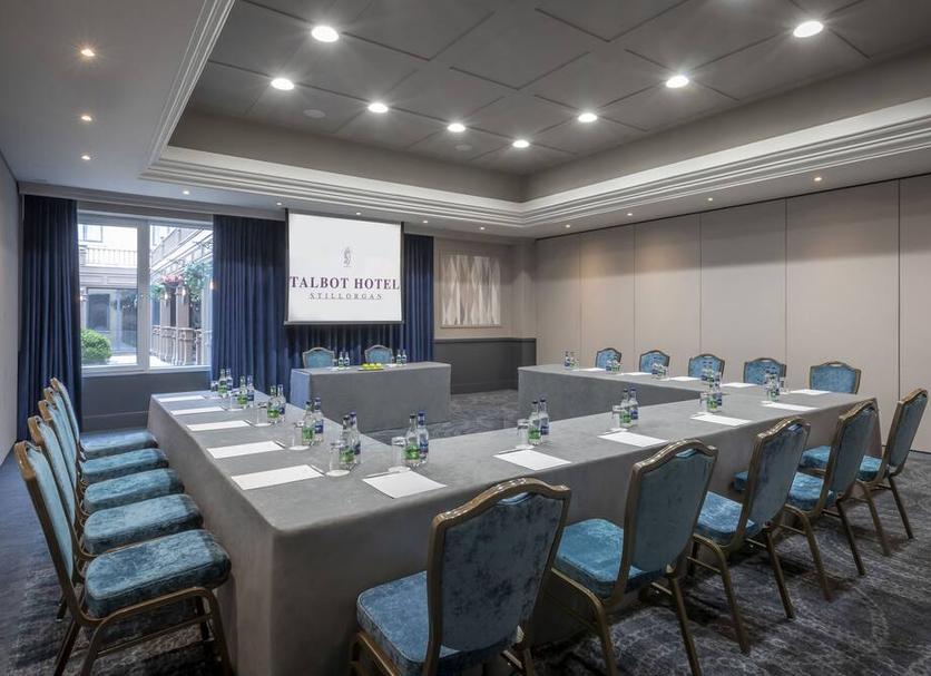 Conference room Photo