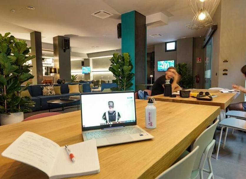 Front desk Photo