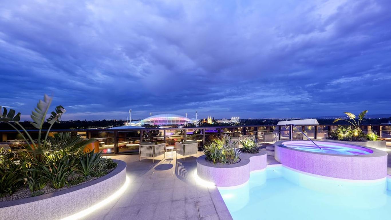 Eos by SkyCity