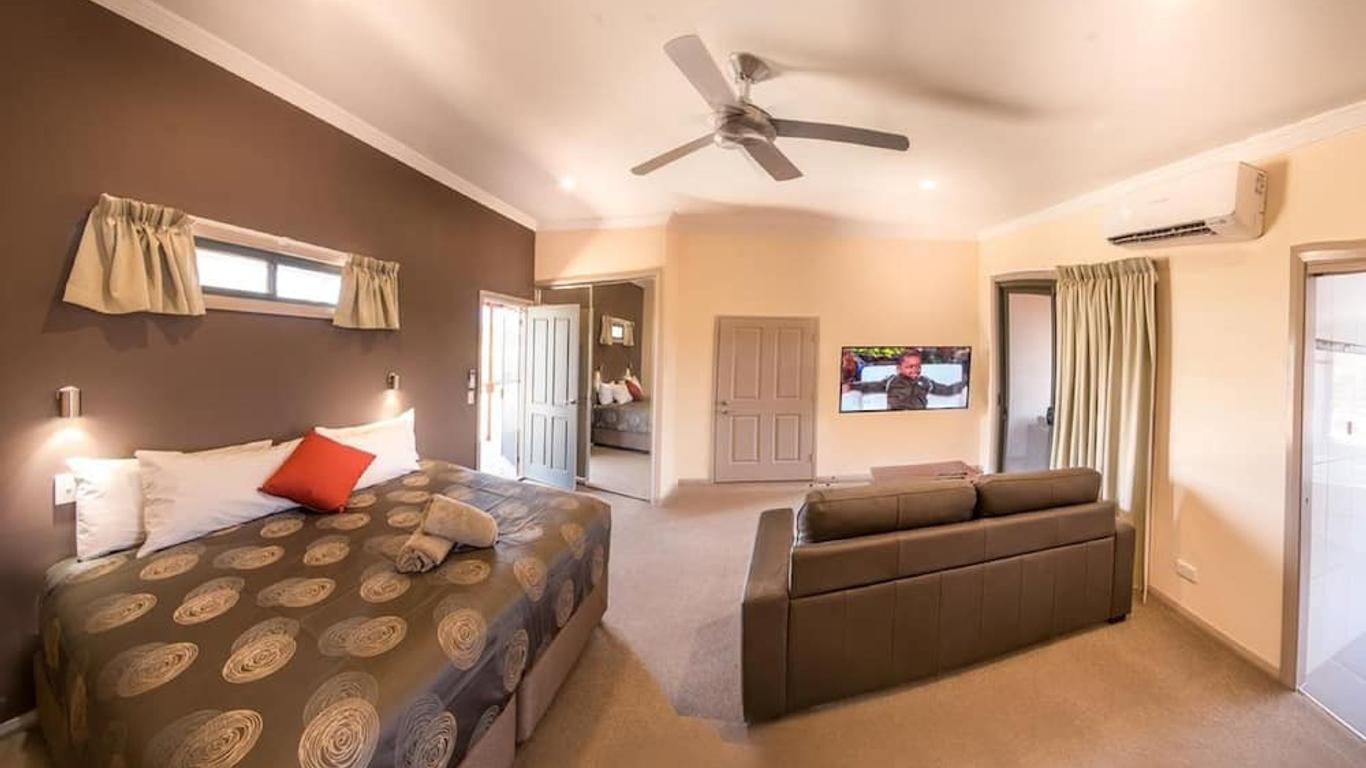 Broken Hill Outback Resort