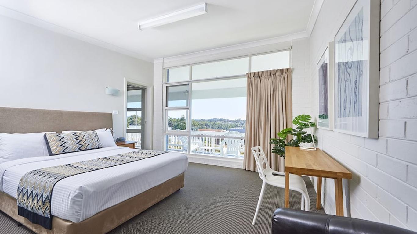 Harbour View Apartments