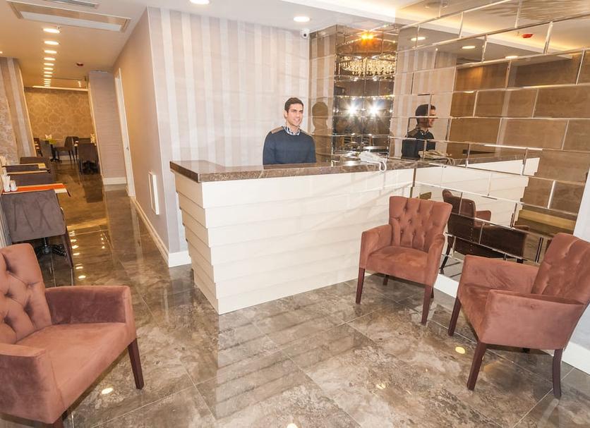 Front desk Photo