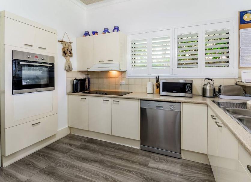 Kitchen Photo