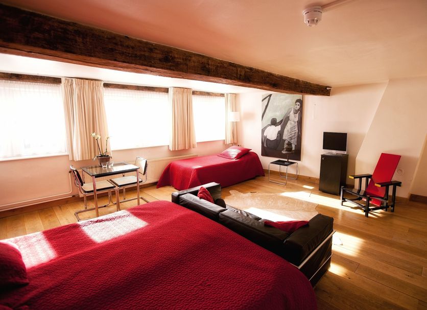 Bedroom Photo