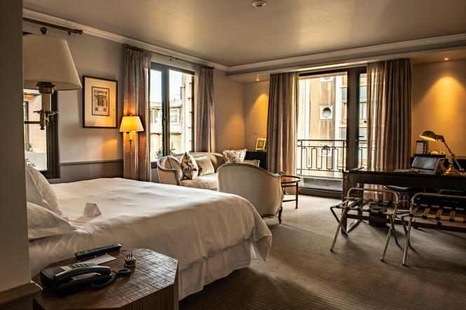 The Singular Santiago Lastarria Hotel