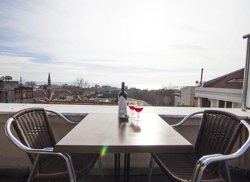 Balcony Photo